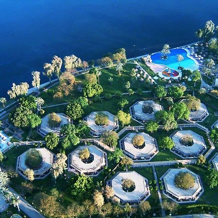 Jolie Ville Hotel & Spa Kings Island Luxor Exterior foto Aerial view of the resort
