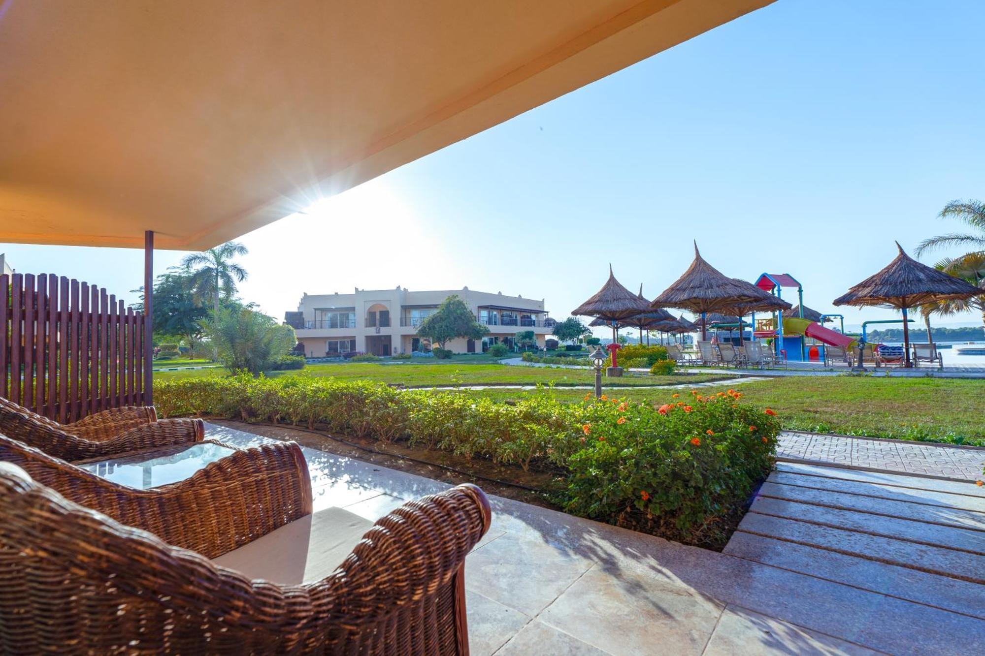 Jolie Ville Hotel & Spa Kings Island Luxor Exterior foto